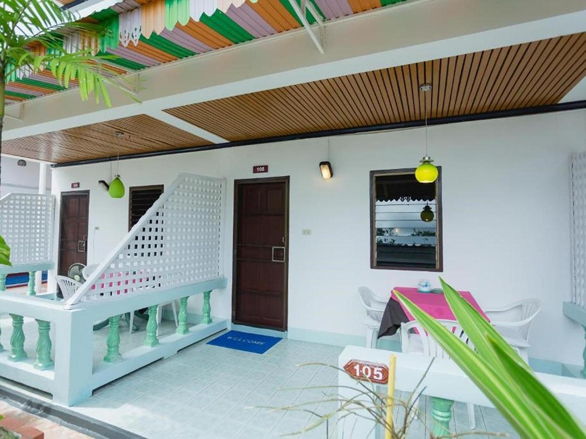 Rabbit Mansion Patong Hotel Exterior photo